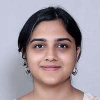 Oorna Raut_passport photo