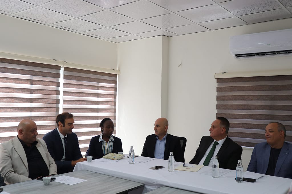 Government (Jordan and UK) and project team (IWMI and IUCN) discuss the Al Murunah project at Wadi Seer Springs Cooperative. Photo: Mirna Hamdan/ IUCN  