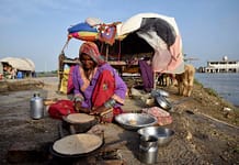 Inclusive disaster management is key to ensuring safe internal climate migration in Pakistan A woman cooks bread outside her tent in flood-affected Pakistan. Photo: Abdul Majeed/European Union