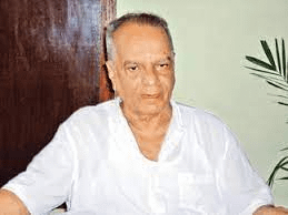 Dr Chris Panabokke Dr Chris Panabokke