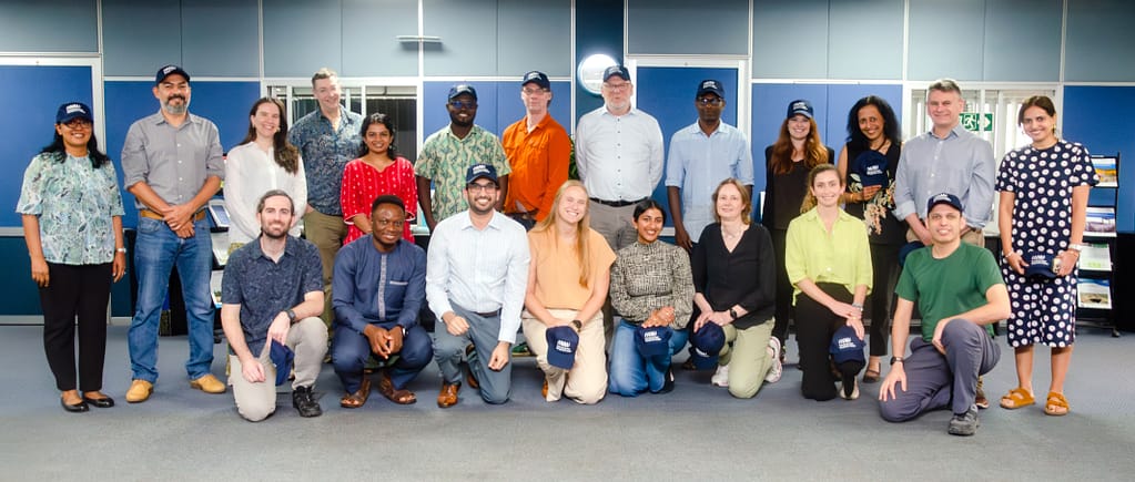 Partners of the Water Resilience Tracker (WRT) stand for a group photo at the end of a workshop at IWMI's Global Headquarters, 13 Feb. 2025. Photo: Pradeep Liyanage/IWMI.