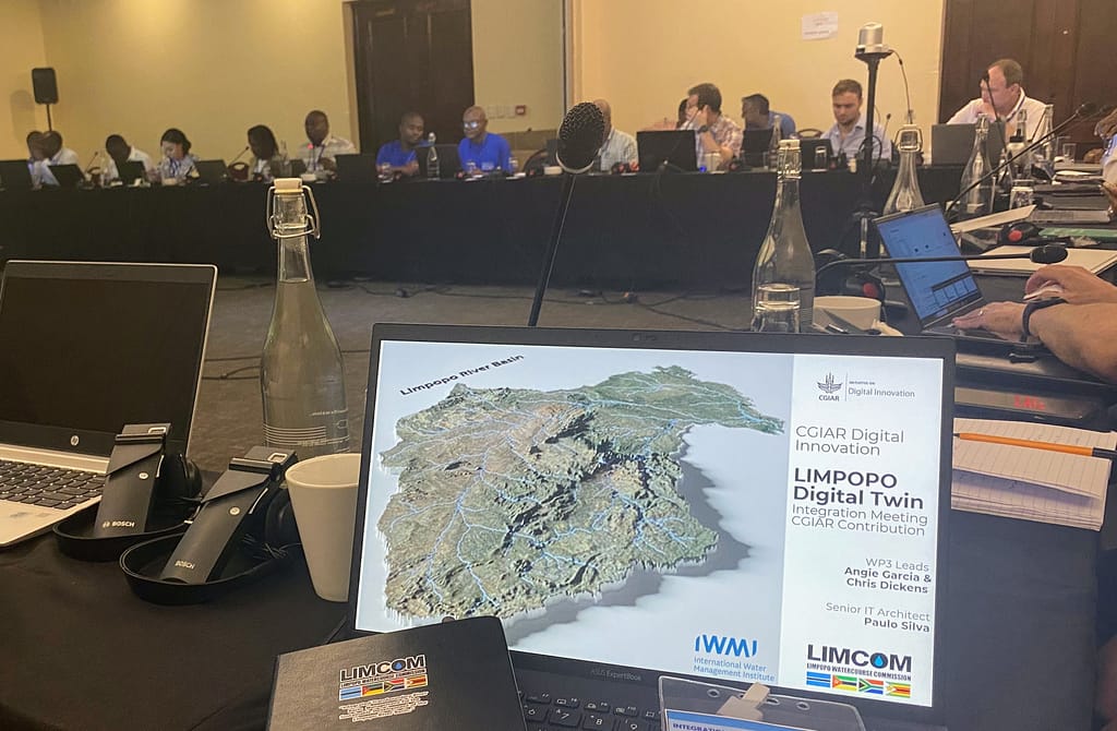Participants collaborate to build a reliable scalable digital twin. Pretoria, South Africa. Photo: Gordon / River of Life