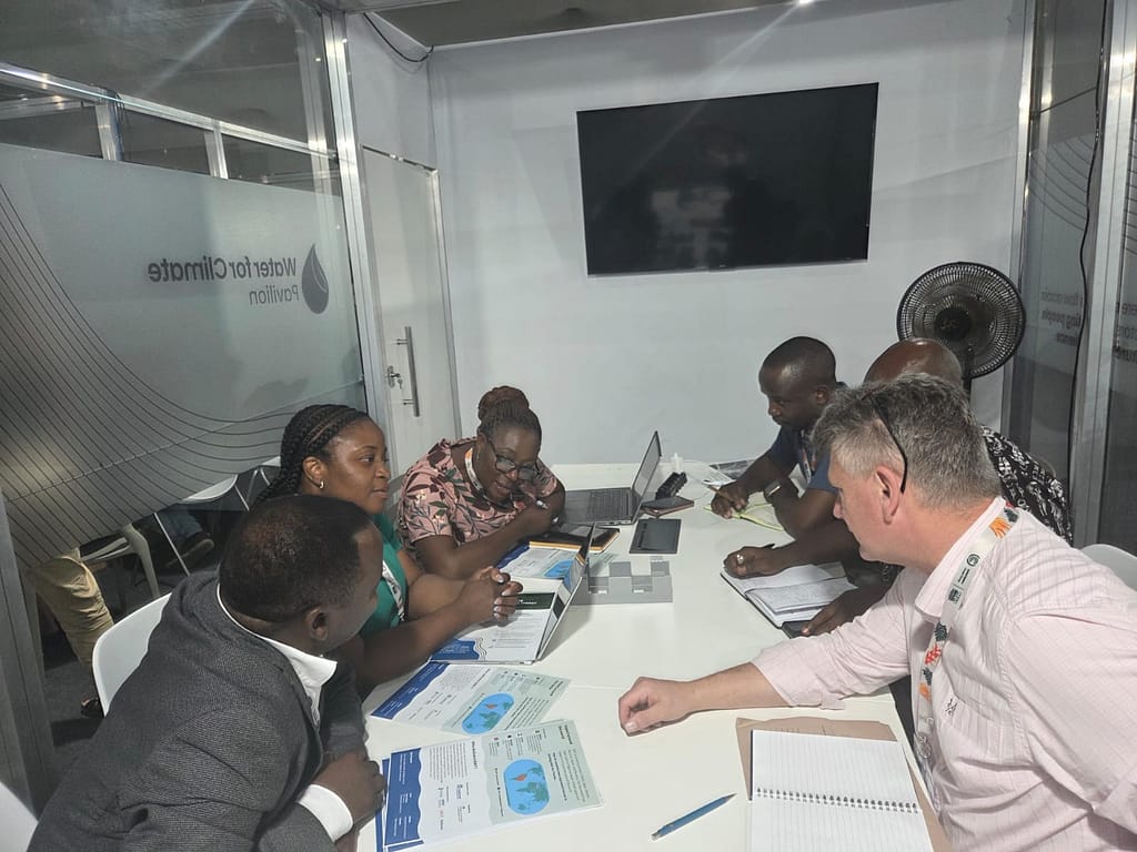 IWMI delegates meeting with ARUP and the Government of Malawi on the Water Resilience Tracker. Photo: Juan Carlos Sanchez Ramirez/IWMI