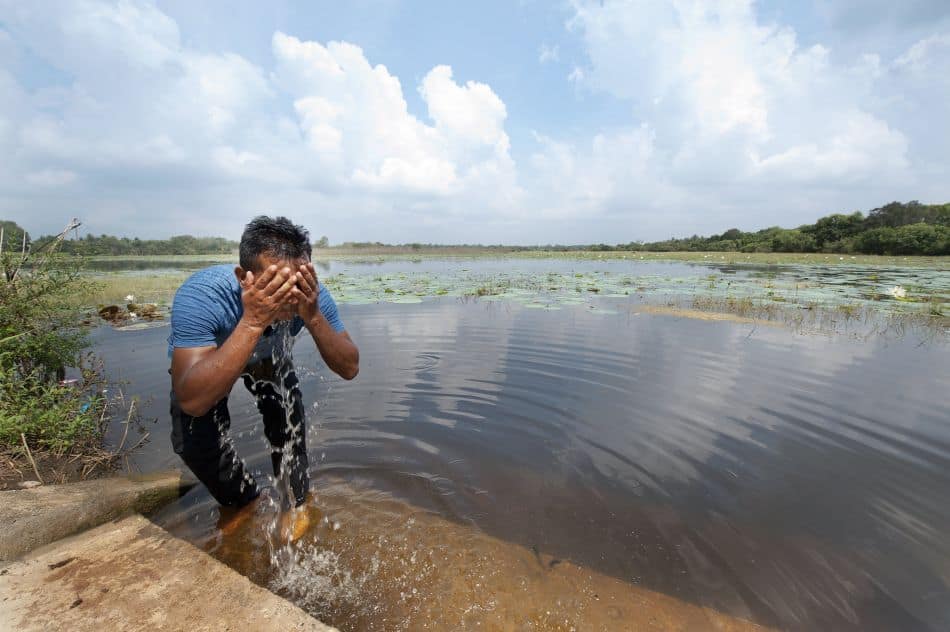 A small reservoir (water tank) in Sri Lanka. Photo: Hamish John Appleby / IWMI A small reservoir (water tank) in Sri Lanka. Photo: Hamish John Appleby / IWMI