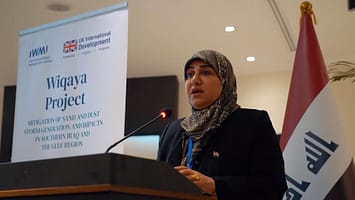 Najla Muhsen Al-Waely, director general of the Technical Department at Iraq’s Ministry of Environment, addresses the audience at the Wiqaya project launch. Photo: IWMI