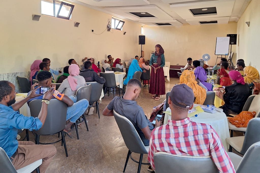 Senya during the rolemodel event, leading training sessions of youth and women in Woyiradijo Woreda, Ethiopia. Photo Credit: Yitna Tesfaye for IWMI