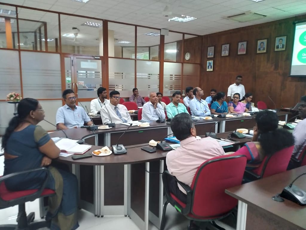 The inaugural meeting of the groundwater management platform, chaired by Thanuja Murugeson, Chief Secretary of the Northern Provincial Council on November 18, set resolutions for collective action and committed members to monthly coordination. Photo: Dilmi Sithara/IWMI