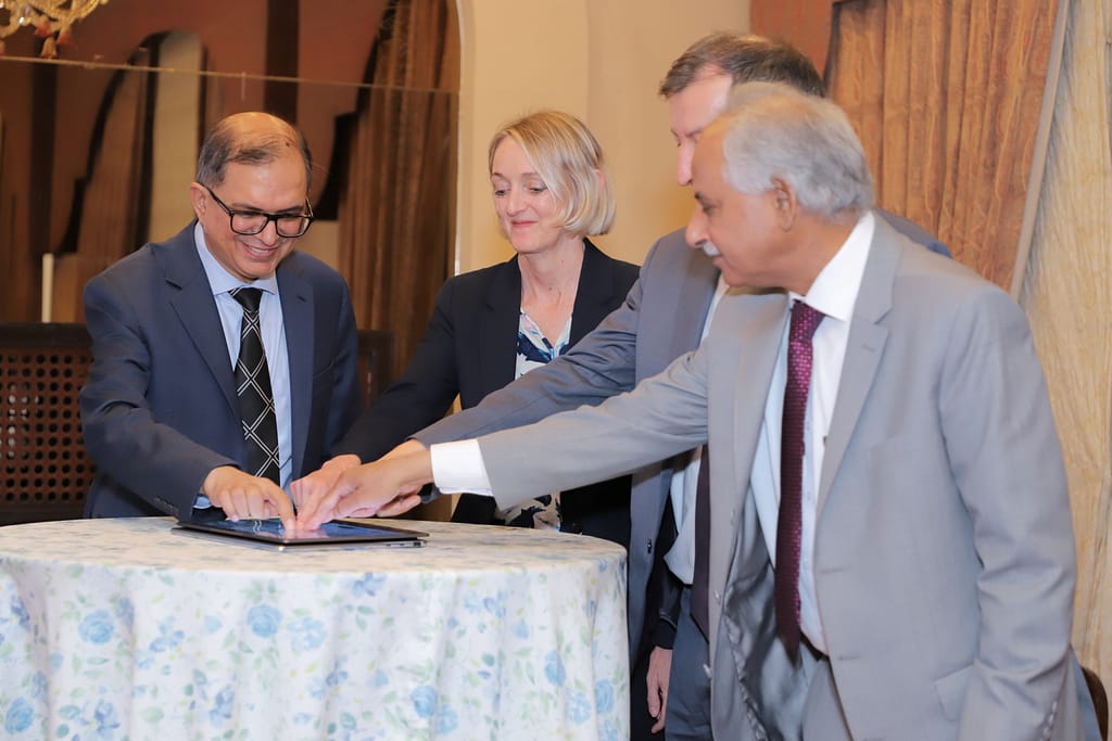 (L-R) Mohsin Hafeez, director of water, food and ecosystems at IWMI; Anna Ballance, senior climate lead at FCDO; Clemens Breisinger, interim director of the Policy Innovations Science Programme and Muhammad Ashraf, IWMI’s country representative in Pakistan introduce digital tools to improve water and climate planning in Islamabad, Pakistan. Photo: IWMI