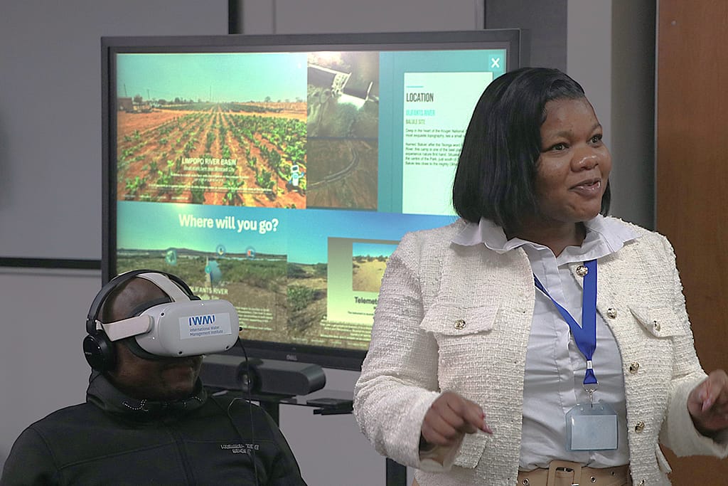 Nicole Nkateko (IWMI) takes water managers on a virtual tour of the Limpopo River Basin. Photo: IWMI