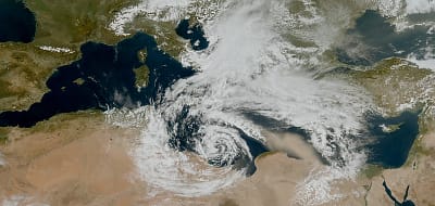 Image of the Week: Dust cloud heads across the Mediterranean. Photo: EUMETSAT