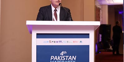 IWMI Director General Mark Smith making the keynote address. Photo: Amjad Jamal / IWMI