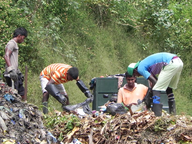 2.Organic waste is made into piles. Recyclable inorganic material is sold and the non-recyclables are sent to landfill. Organic material is made into different piles and turned over periodically for about two months to aerate the compost and increase decomposition.