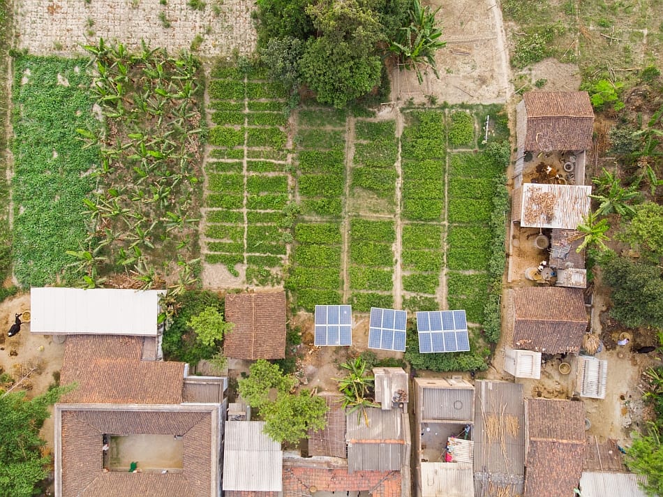 Solar irrigation in Samastipur district, India. Photo: Metro Media / IWMI