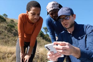 Through a collaboration with UNICEF-Yoma, youth in southern Africa can access training in digital citizen science skills that is recorded in a blockchain-based CV. (Photo: Groundtruth)