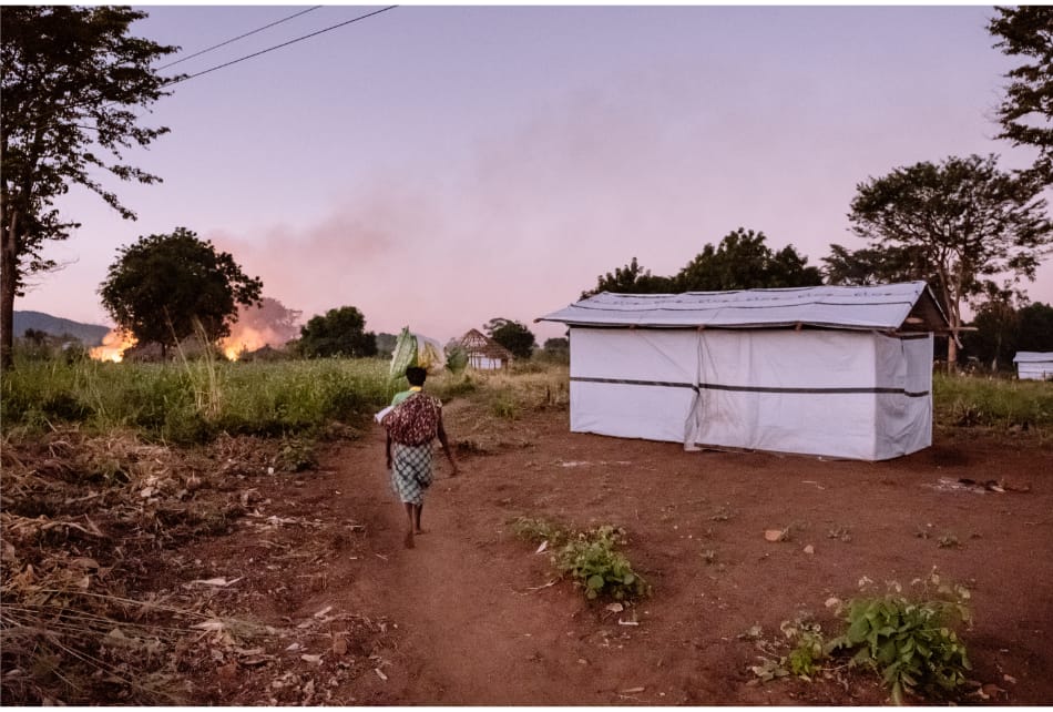 A small settlement of people affected by the cyclone Idai in Dombe. Photo: Isabel Corthie/International Potato Center